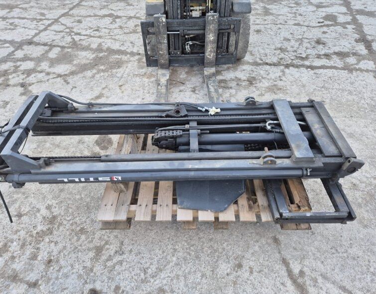 STILL MASTIL TRIPLEX